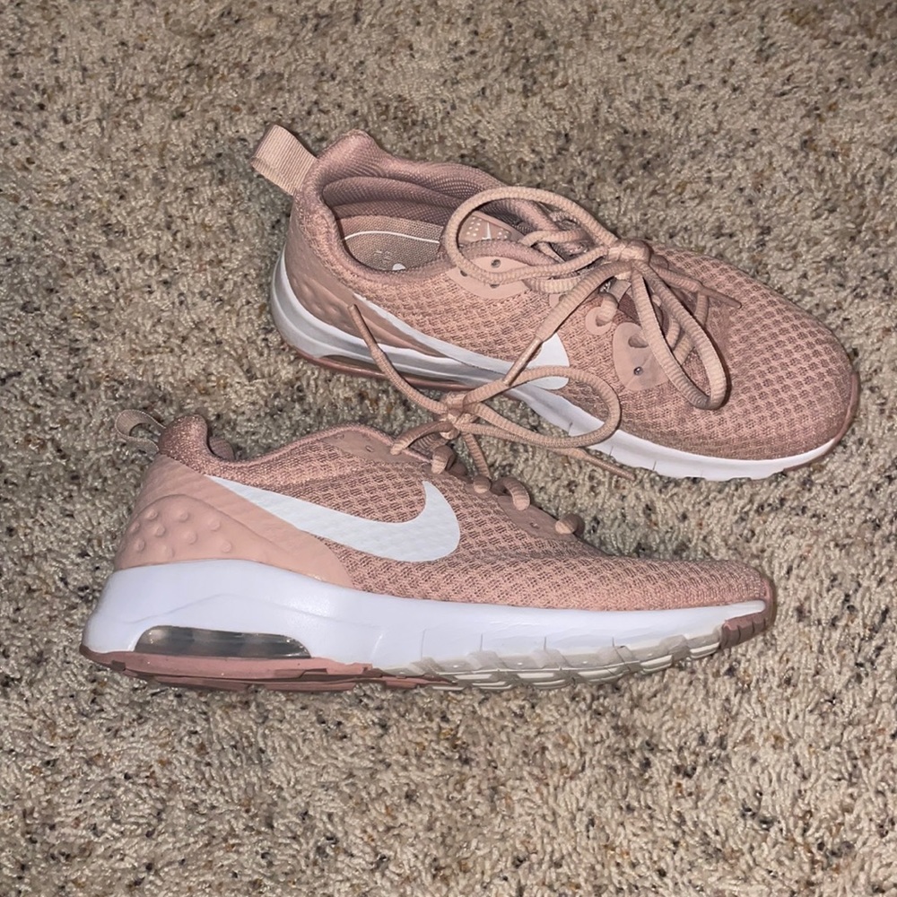 Women’s Nikes